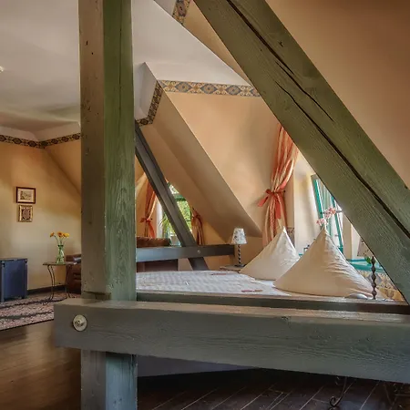 Отель Zur Henne