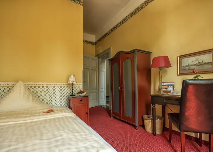 Zur Henne Hotel Naumburg (Saale)