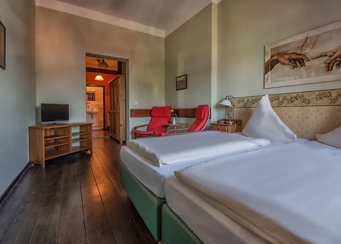 Zur Henne 3* Naumburg (Saale)